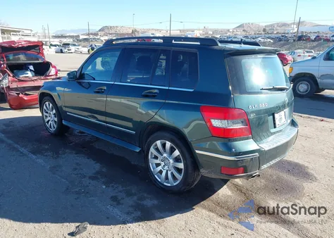 2010 Mercedes-Benz Glk 350 4Matic z USA, uszkodzony, nr VIN WDCGG8HB0AF392839